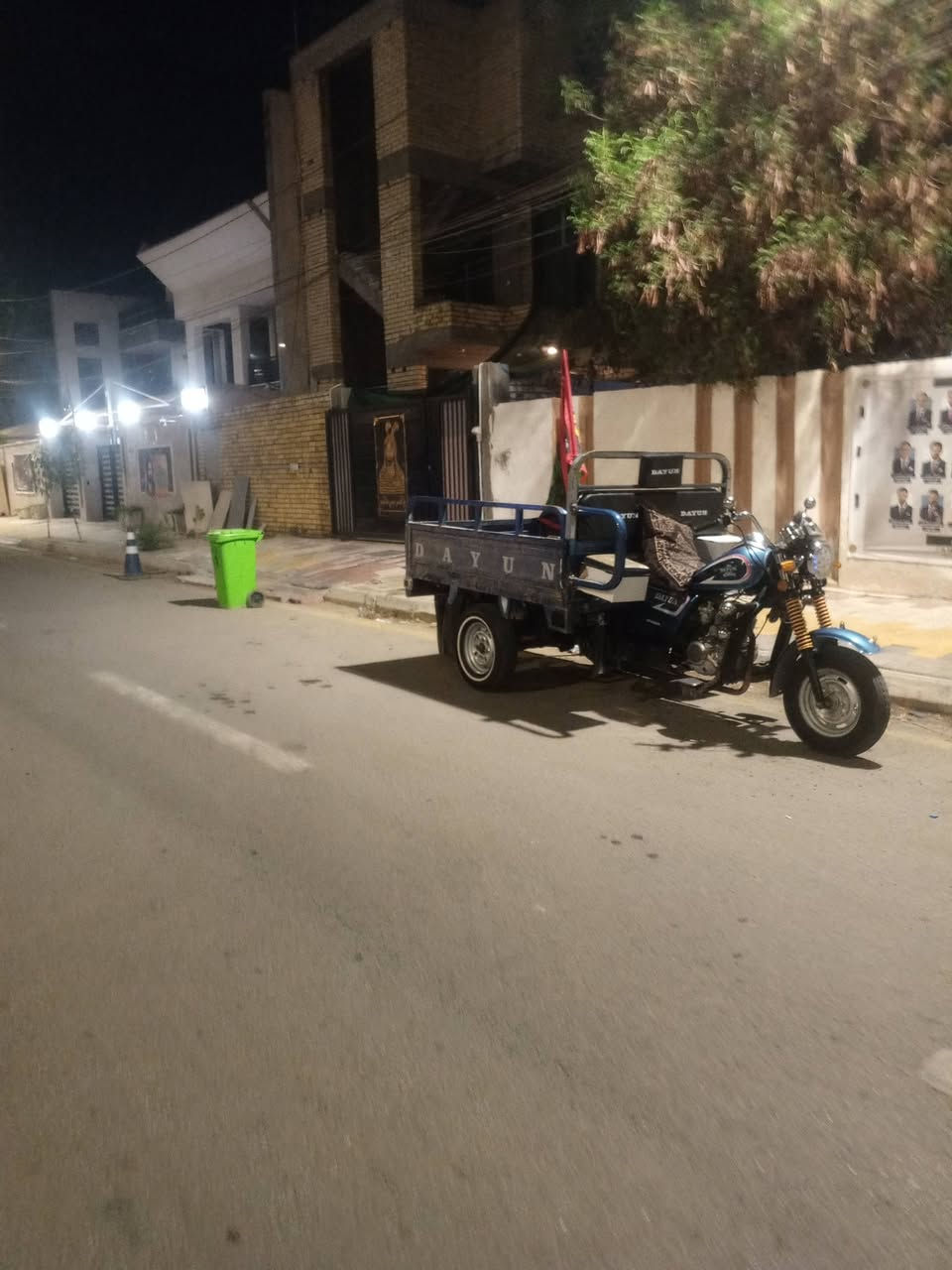 سلام عليكم اخواني ستوته موديل 20 ومحرك جديد تبديلتين دهن فقط مبدله وتخم تاير كامل ابو الخط اصلي وكير بوكس جديد الستوته خير من الله كلشي ماعوزه سلف هندر لاستفسار عل رقم ***********
