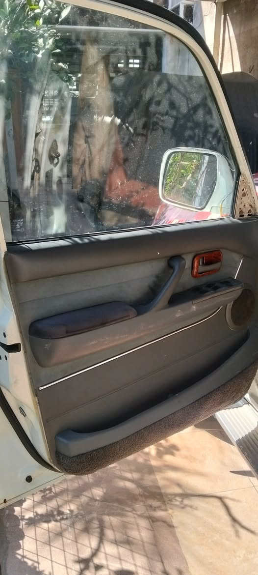 للبيع رقم بغداد اسمي جديده محرك 6نوزلات تبريد اي نقص ما ابها ***********اتصل
