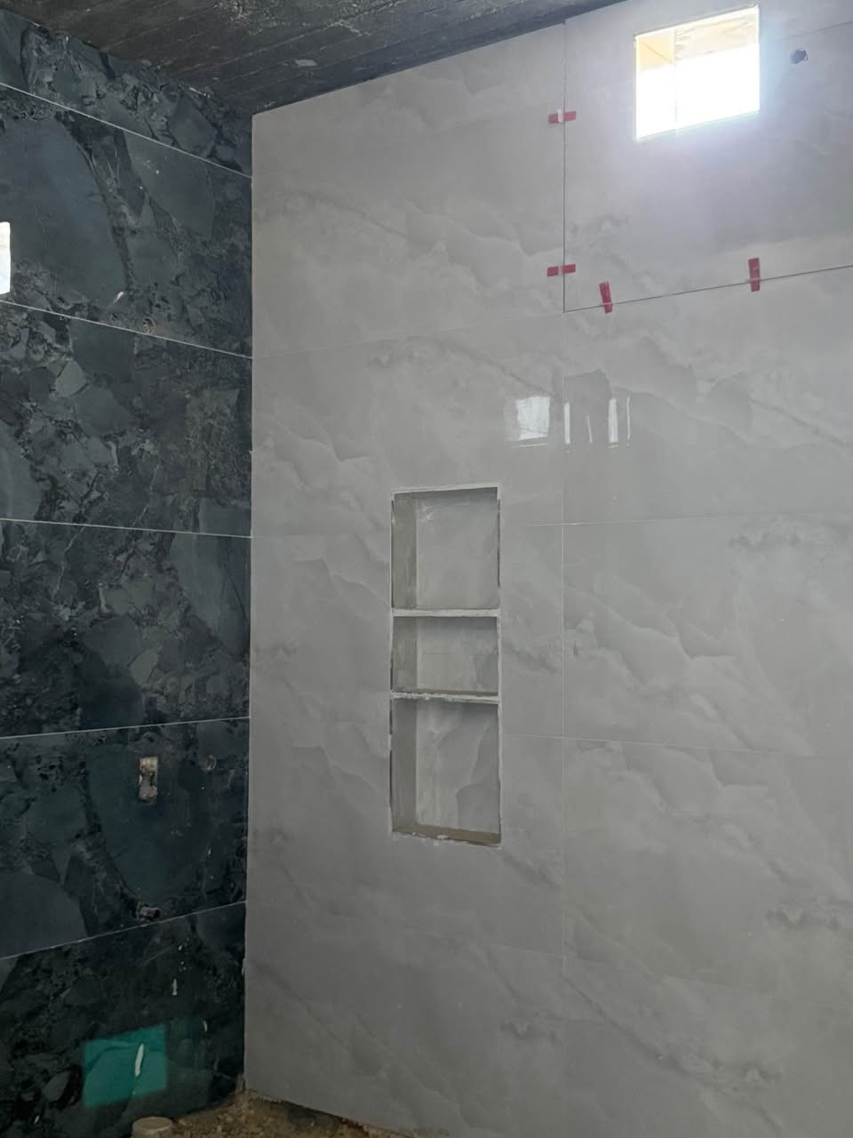🧿يعلن 👑مكتب عرش السلطان👑للعقار🧿
🔥 عرض مميز  موقع مميز🔥

🏠 بيت طابواا طابقين بناء حديث🏠

🔰مساحة  320م2
🔰واجهة 12.5  

🛑 العنوان// الناصرية / الزاوية/ خلف مستشفى بنت الهدى📍

🔰يحتوي  الطابق الاول على 🔛صاله 🔛أستقبال 🔛غرفة عدد2🔛مطبخ 🔛صحيات عدد2

🔰يحتوي الطابق الثاني على 🔛غرف عدد 4🔛وصالة🔛وصحيات
_______❇️❇️❇️__________________
_______________________________
 للاستفسار اكثر اتصل بنا ع الارقام آو زيارة مكتبنا الكائن مقابل محطة وقود الراية قرب قيادة شرطة ذي قار 

(مكتب عرش السلطان) 

للأستفسار اتصل🤳🤳
***********
***********
