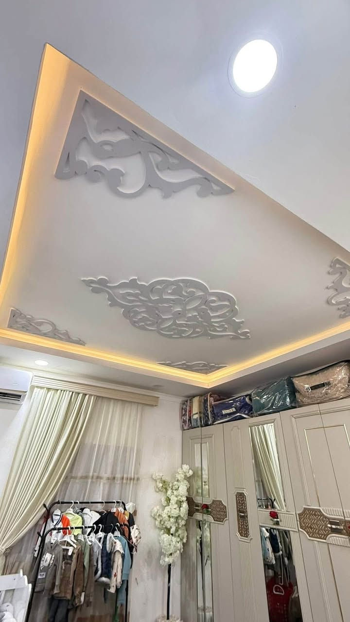 🏡 للبيع دار في بيجي – حي العصري / منطقة العيث

✨ دار للبيع بمساحة 500 م²
📄 طابو زراعي صرف (سند)

تتكون الدار من:

✅ استقبال + كندور
✅ غرف نوم عدد (2)
✅ مطبخ
✅ صالة + مجمع غرف
✅ أسواق خارجية (يمكن تحويلها إلى أسواق أو ربعة خارجية حسب الرغبة)

📍 الموقع: بيجي – حي العصري – منطقة العيث

📞 للاستفسار والاتصال:
***********
***********
