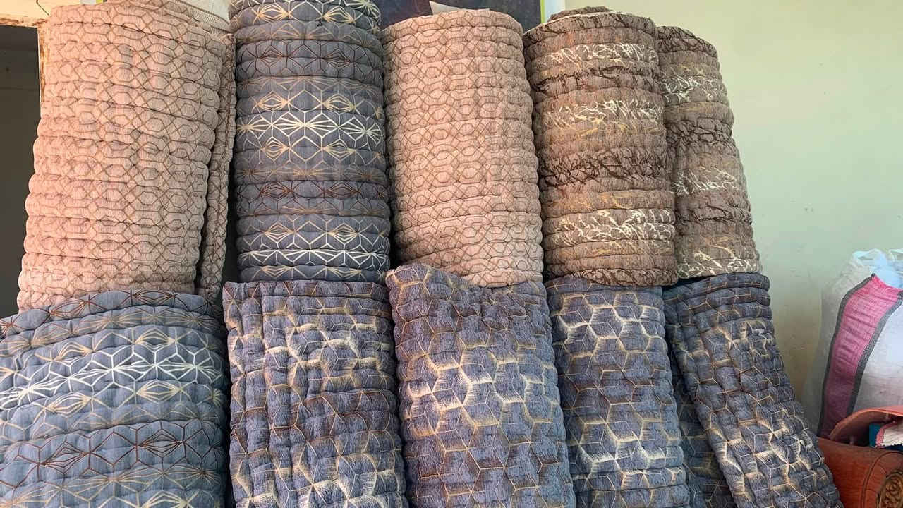 السلام عليكم جودليات للبيع سعر المتر 23الف اكو طول مترين ونص واكوتلاث امتار العنوان صلاح الدين ناحيه العلم  شارع الزيتون اي استفسار على هذا الرقم***********
