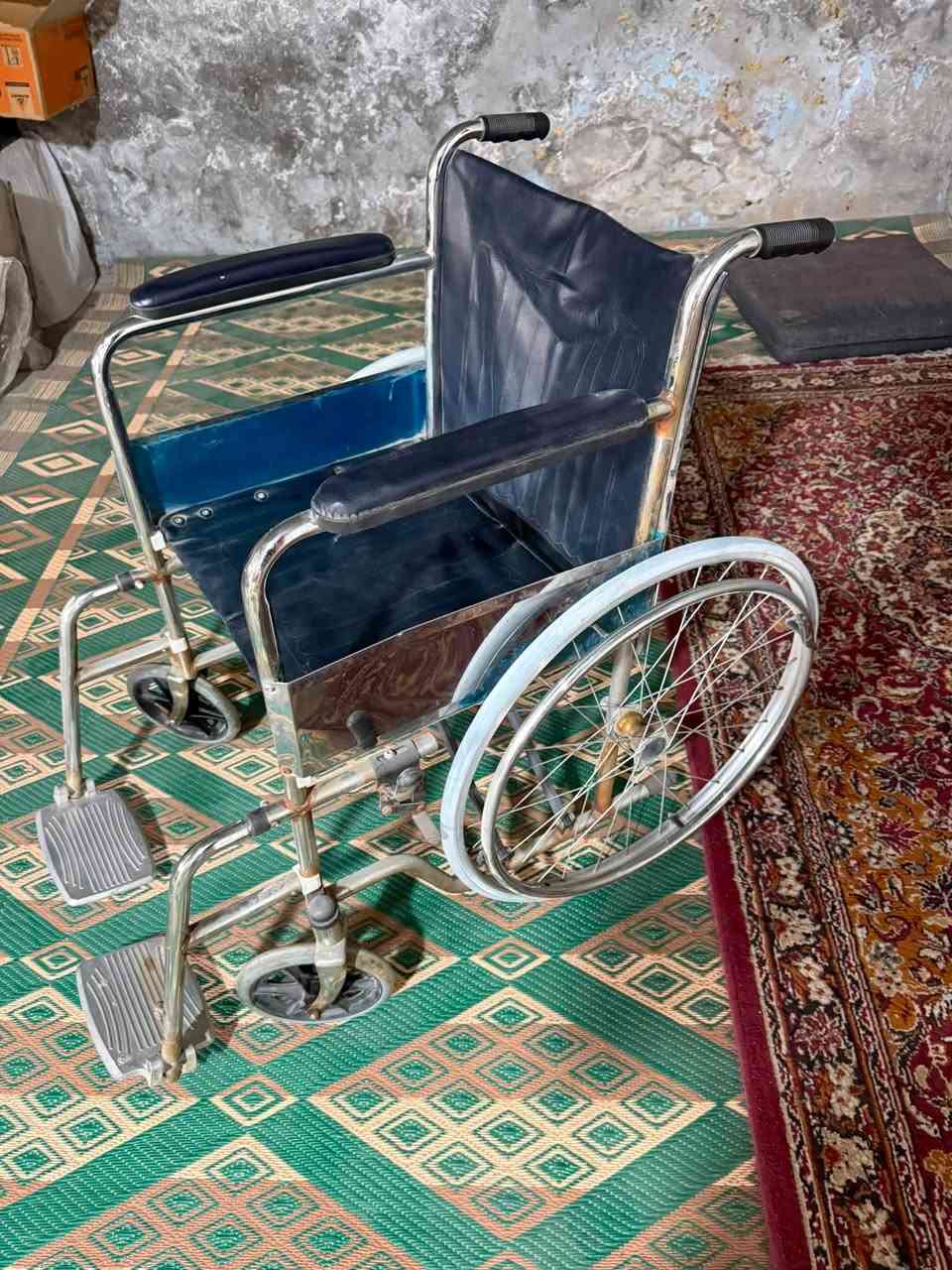 مستخدمة قليل السعر 80 ألف مكاني بغداد توصيل موجود رقم ***********
