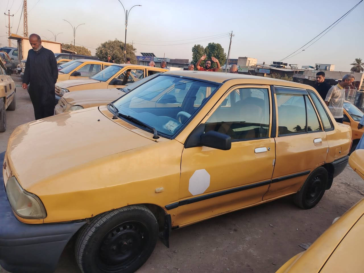سايبه لبيع موديل 12 السعر 13 ورقه هيئه وغرامات 240 علا اليشتري بيها تخم تاير والحداديه جديده بيها خيط بخار الكير كفاله للاستفسار الاتصال على الرقم ***********
