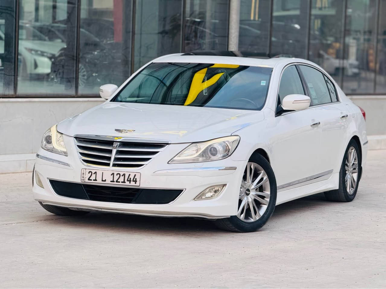 ﷽

🚘 هونداي GENESIS خليجي | موديل 2013
⭐ VIP — فول 1/1 — أعلى فئة

للبيع أو مراوس بالشمالي فقط

🇰🇷 فخر الصناعة الكورية
━━━━━━━━━━━━━━

🔹 حالة السيارة:
▪️ على وضع الشركة
▪️ كفالة عامة من كلشي
▪️ بدون صبغ بدن
▪️ بدون بارد
▪️ بدون حادث
▪️ بدون تبديل
▪️ السونار موجود
▪️ شرط الفحص وين ما تريد
▪️ رقم سليمانية دولي بسمي  شرط التحويل

⚙️ **المحرك ** 6 سلندر▪️ 3.8

🔍 وين متريد سوي سونار وافحص برغي برغي

━━━━━━━━━━━━━━

💎 أهم المواصفات:
▪️ بصمتين شركة
▪️بصمة تشغيل
▪️بصمة بيبان
▪️ بصمة صندوق
▪️ صندوق كهرباء
 ▪️ صندوق شفط
▪️ فتحة سلايد
▪️ لايتات متحرك
▪️ لايتات زنون 
▪️ بلاجكتور زنون
▪️ حاجب امامي
▪️ لد خلفي
▪️ اشارة مري
▪️ مري شفط
▪️ مرايات أوتو مع R
▪️ برده خلفية أوتو مع R
▪️ كشنات جلد
▪️ كشنات أمامية كهرباء
▪️ كشنات خلفية كهرباء
▪️ تدفئة كشنات الاماميه
▪️ تدفئة كشنات الخلفية
▪️ تحكم بالكشنات
▪️ ستيرن كهرباء
▪️ 3 قطع تبريد
▪️ داخل قرميطي
▪️ 12يرباك
▪️ دشبول مطعم لونين
▪️ ماوس تحكم بالشاشة
▪️ شاشة كبيرا
▪️ 6 أقراص CD
▪️ كاميرا أمامية 
▪️ كامراخلفية
▪️ حساس أمامي 
▪️ حساس خلفي
▪️ بلوتوث + حاكية
▪️ تحكم ستيرن جهتين
▪️ كروز سرعة
▪️ گير أوتو + عادي
▪️ 5 ويل كب شركة حجم 18
▪️ هندريك كهرباء
  ▪️بعد بيها مواصفات اهوايه

━━━━━━━━━━━━━━

💰 السعر: 129$بي مجال بسيط
📍 المكان: ديالى / خانقين

📞 ***********
📱 واتساب متوفر خناقين, ديالى
