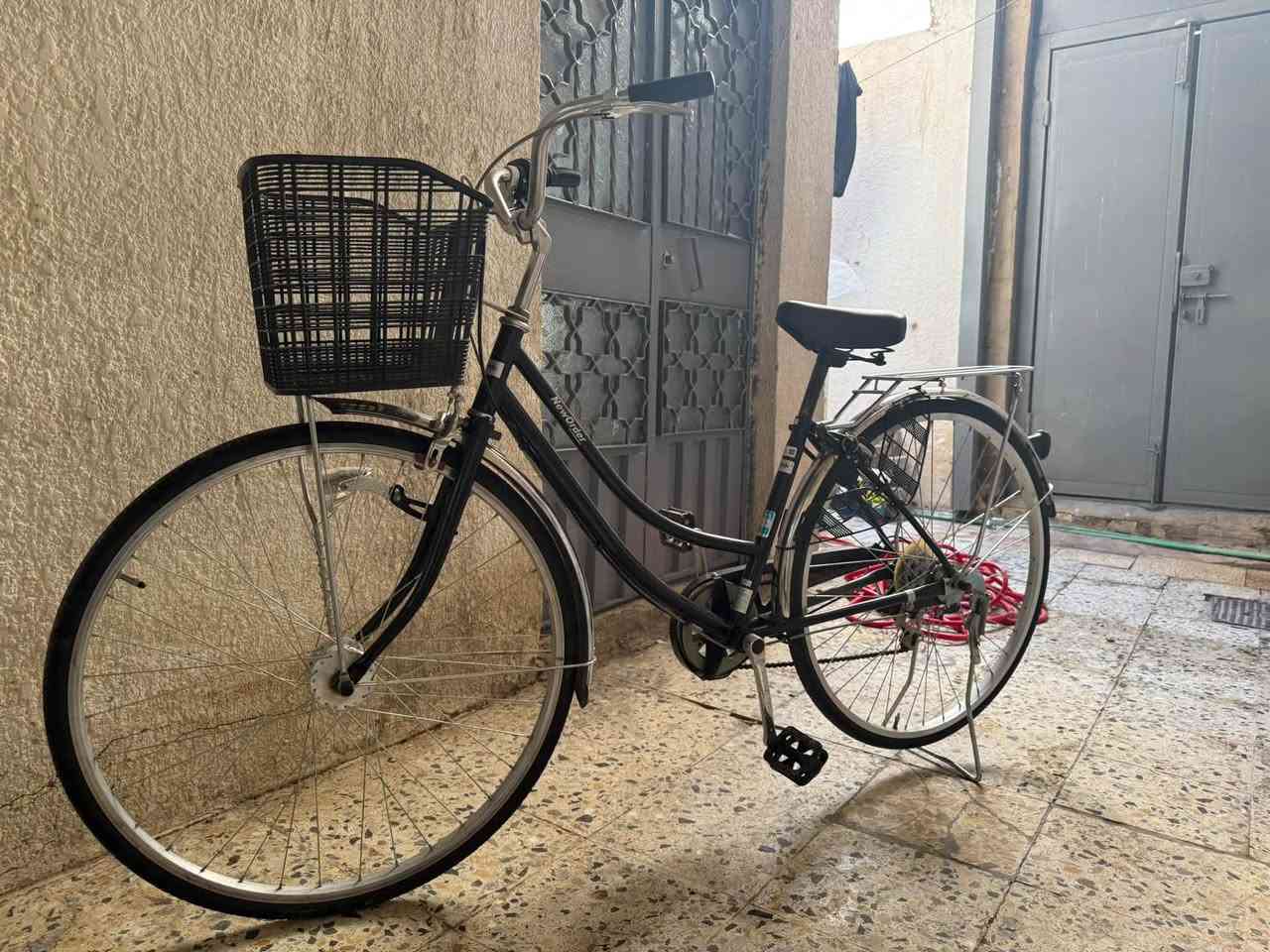 باسكل ياباني حجم 27 صار اقل الشهر من اخذته من الحاوية كلشي ما عايز مكان نجف كوفه  ***********
