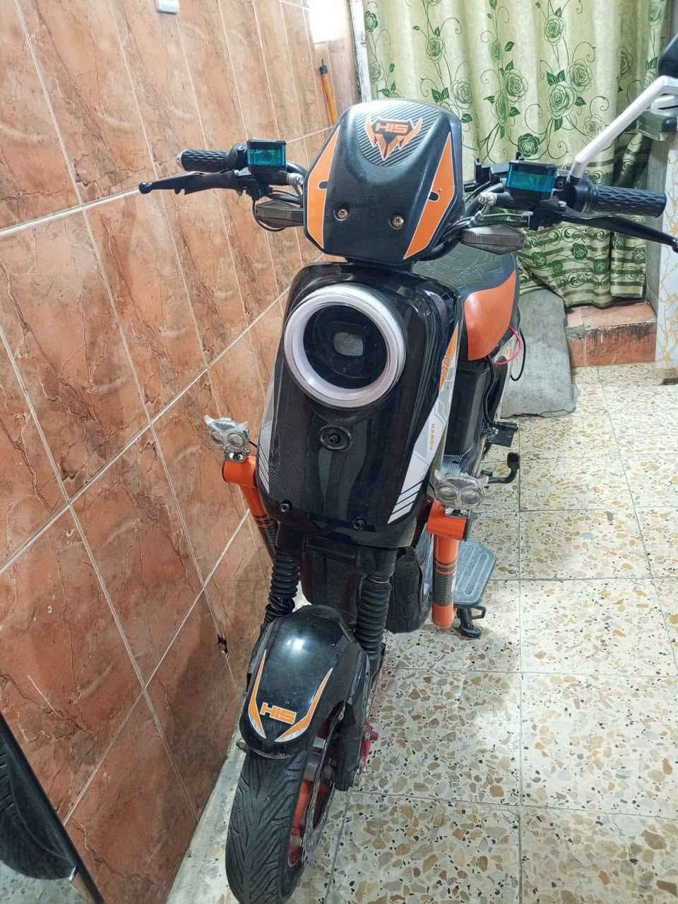 دراجه • بطاريات • نظيفه