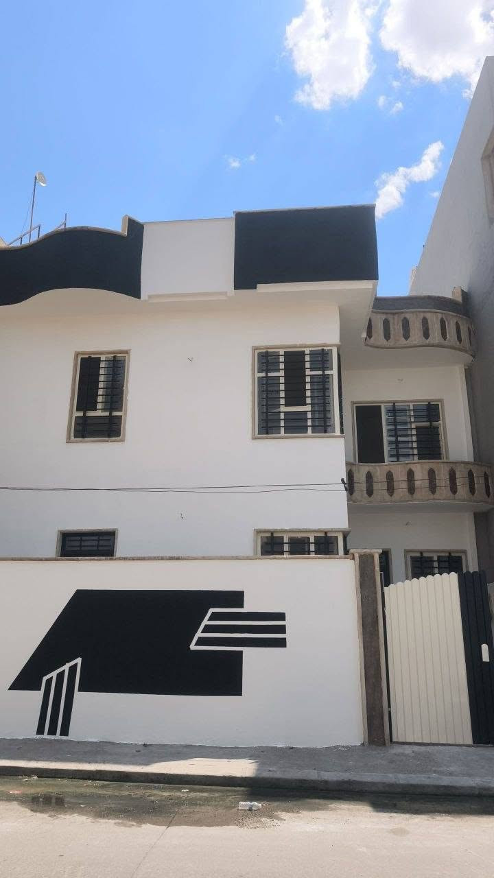 ***********يوسف الصباغ 
لعمل كافة الاصباغ الداخلية والخارجية والابواب والشبابيك ومانع الرطوبه 
للتواصل على الرقم ***********
