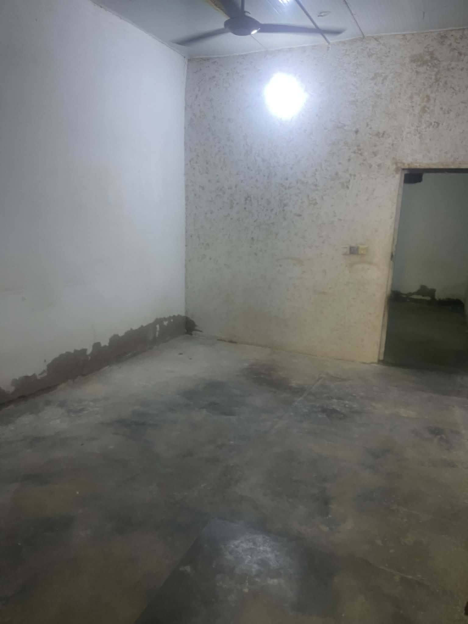 نهايه فلكة الحدادين • ٧٠م • اكثر من ٣غرف