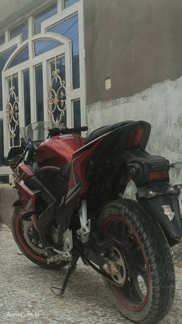 مرحبا:بـطـح دايون تجميع شركة هوندا من سيزر محرك 200كتم 
دراجة شلعة ومعدل كلش نضيفة أوراق سعر مليونين800وبيها مجال للاستفسار أتصال بالرقم***********

نص مكتوب في الصور:
- Auon(_.1n.8)