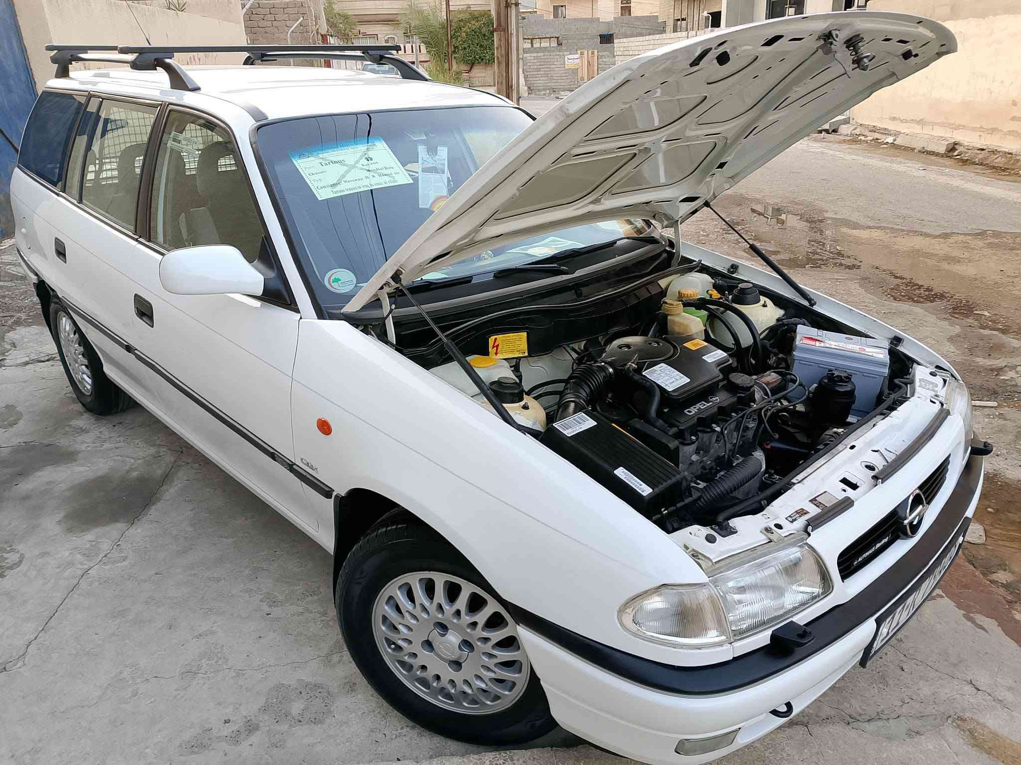 السلام عليكم اوبل استرا موديل 1992ماشيه 256سياره بلادية على وضع شركة بس تصليح دوائر موصفات قفل مركزي بور ستيرن بور سياره سنوية بااسمي سنوية تاريخ الى2030رقم انكليزي ***********
***********
