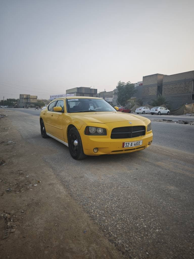 جارجر 2010 اصل السعر ب 86 بيع مستعجل كفاله عامه السياره  جاهزه بمعنى الكلمه اللي ياخذها ربع ما يذب عليها ادامه كامله قبل يومين منظومه التبريد جديده باتري جديد منظومه الماي جديده منظومه الاحتراق جديده مكينه وكير بالكرتون وماكو هيك سعر بهيك نظافه مكاني نجف رقم *********** النجف, العراق
