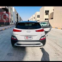 كونه موديل 2022 ماشيه 70 الف  حدثها صورها كدامكم  السياره نضيفه وحلوه ...