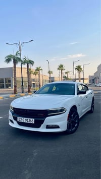 تشارجر SXT • ٢٠٢٢ • ٣٨٠٠٠ ميل