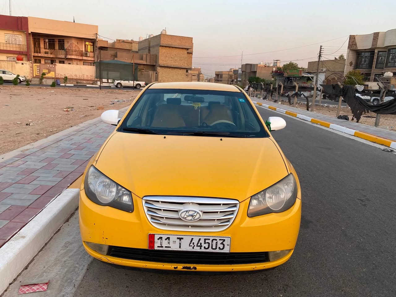 سلام عليكم شباب.تحيه طيبه عليكم  هونداي النتره  موديل ٢٠٠٧سياره  حلوه ونضيفه حيل من داخل وخارج. مكينه كير فلو. تبريد  كلش حلوه.  تكخم  تاير جديد. باتري  دينمو  كله جديد سيار مصروف عله  هواي الله شاهد  شرط تريك من. زاخو الحد الفاو سياره. حادث مابيه فقط. قطعه تبديل بنيد. وقطعتين. مفتوحات مو تبديل فتح.  رقم بغداد  مصفره هيه وغرمان  ماتصرف عله الف دينار تحويل بل وقت يعجبك السعر ٨٦ وبيه مجال الطيبين ***********ملاحضه. كامر  + شاشه
