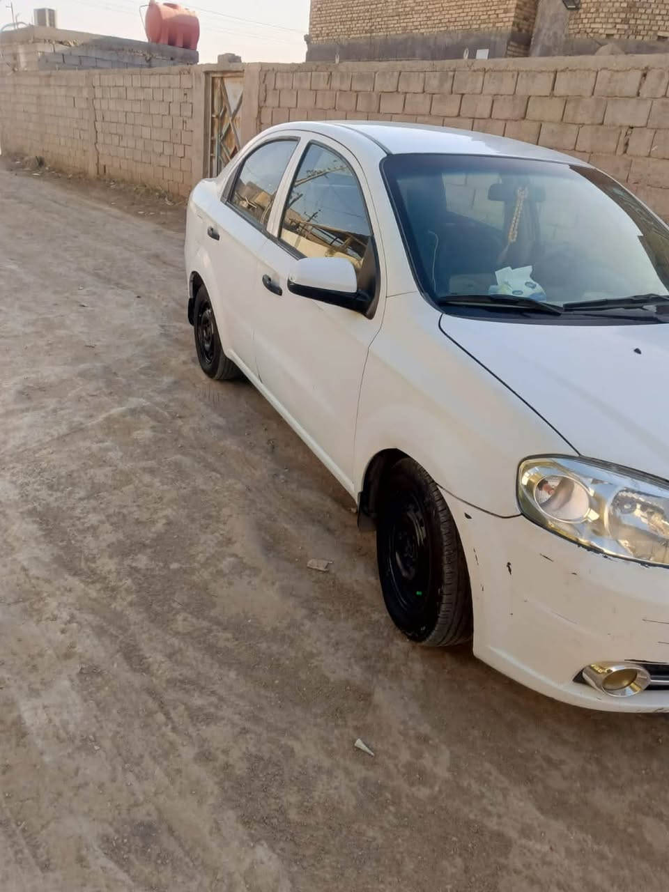 السلام عليكم افيو للبيع او مراوس حسب القناعه موديل 16جاهزه تبريد حداديه كير بيها طخات خفيفه السعر 70
***********
