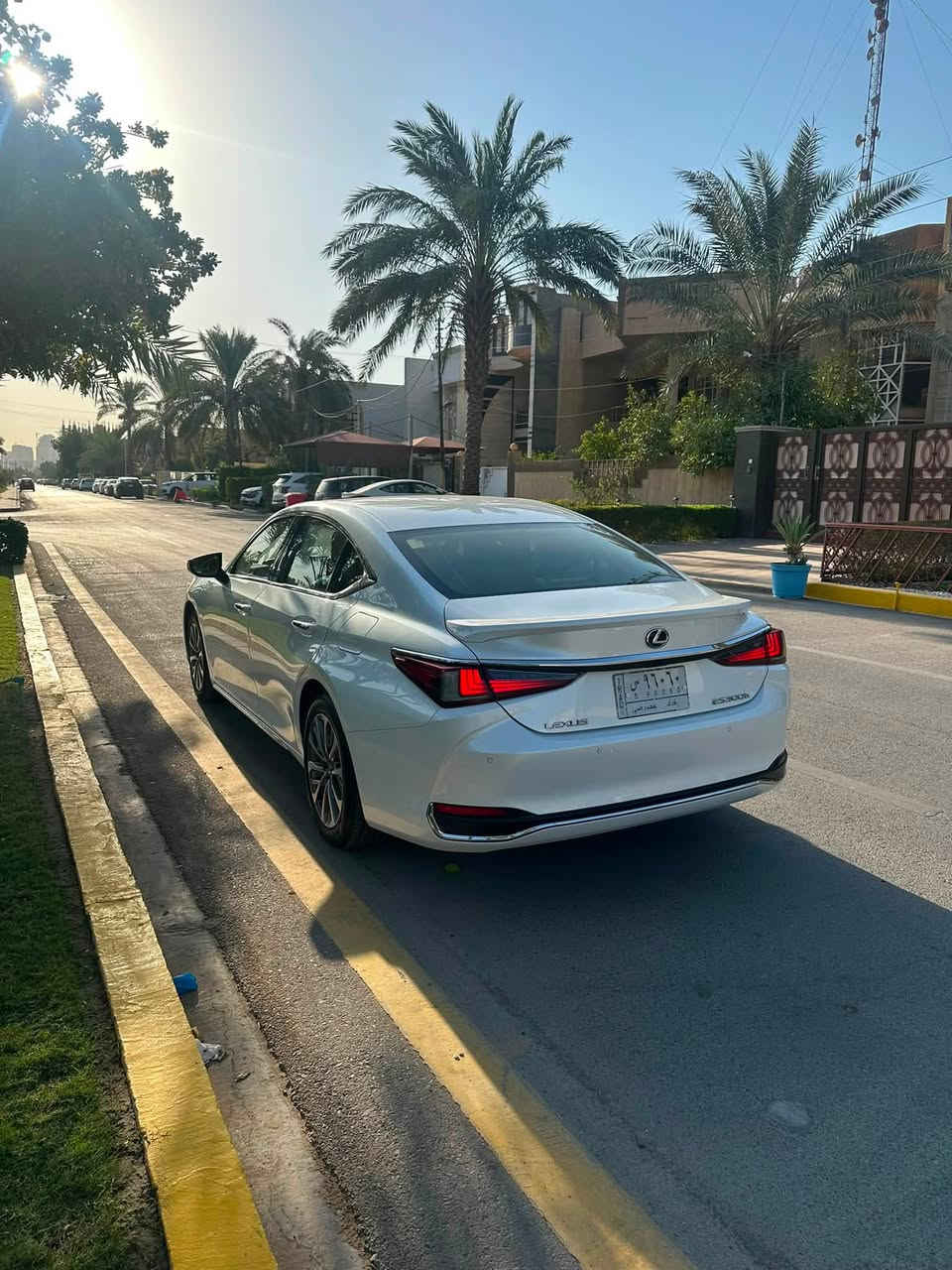 لكزس  2023 es300
سلام عليكم لكزس es300 للبيع رقم بغداد خليجي مكفولة من الصبغ والضربة ماشية 60 الف كيلو كلش جديدة السيارة واحلى من الصور ماخذهه زيرو وكل صياناتهه بالوكالة من الزيرو سعر 32500$ وبيها مجال 
عنوان بغداد حي العدل
***********
