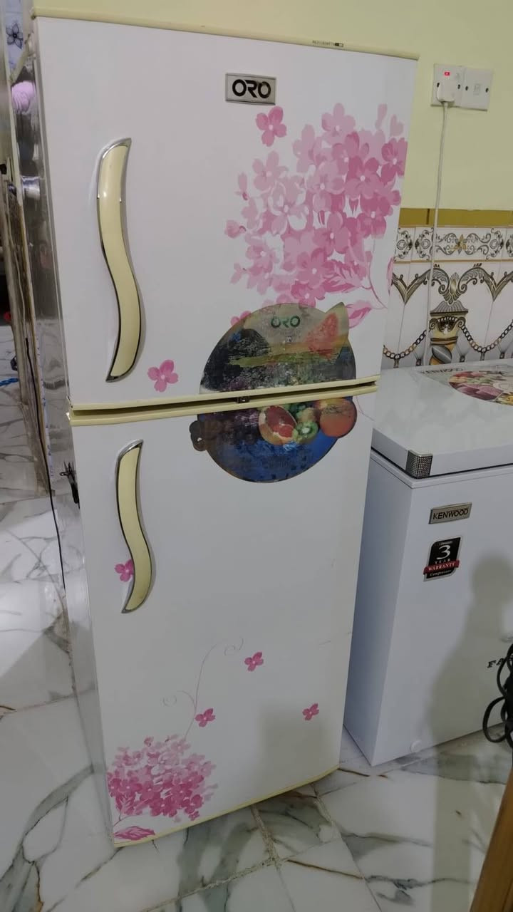ثنين ثلاجات ومجمدة للبيع رقم الهاتف ***********

