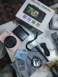 كاميرا • ٧٥ميجا • زوم ١٨x