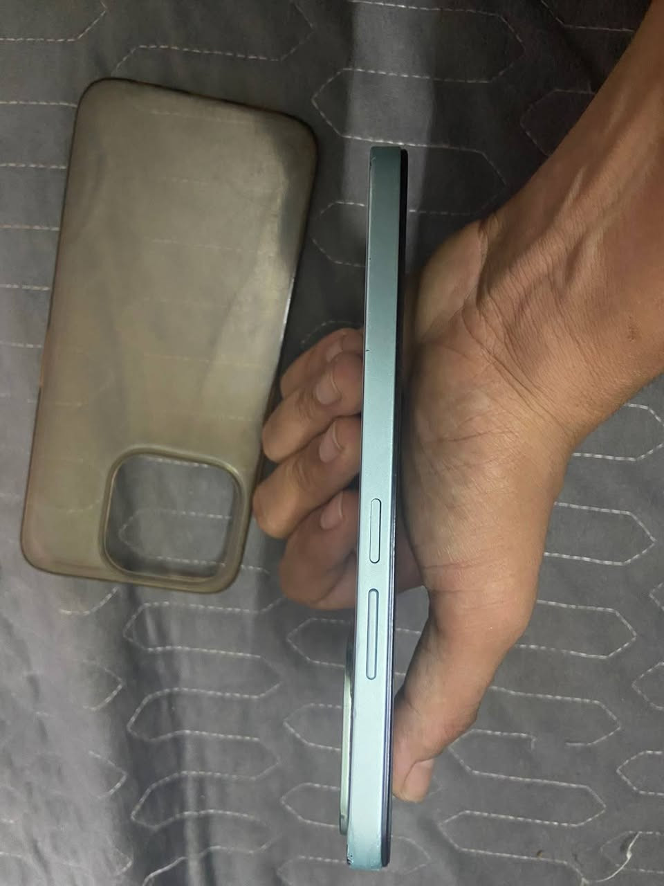 السلام عليكم هونر X6C نظيف ومداخل تصليح ابد 128 بصمه وجه واصبع بي طخه خفيفه ليفوك سعره 115 بغداد ساحه اللقاء قرب المنصور
