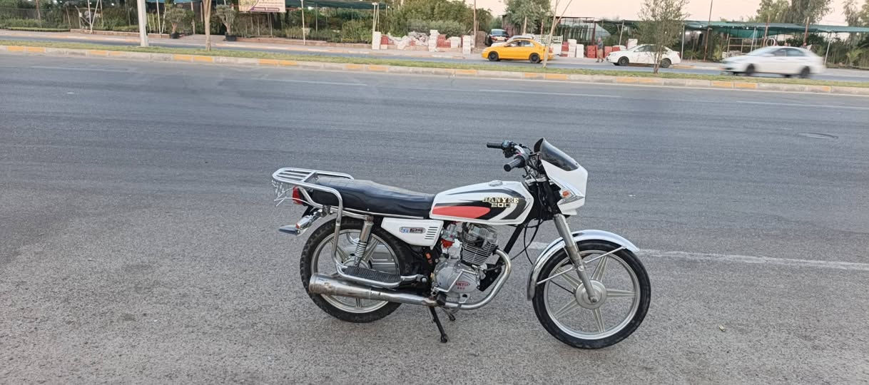 السلام عليكم دراجه جني خمسه جير المحرك لا صرف لا بخار كهربائيات شغال الموديل 21.دراجه عالسلف تاخذها.
السعر 380 بها مجال شيء قليل
***********
