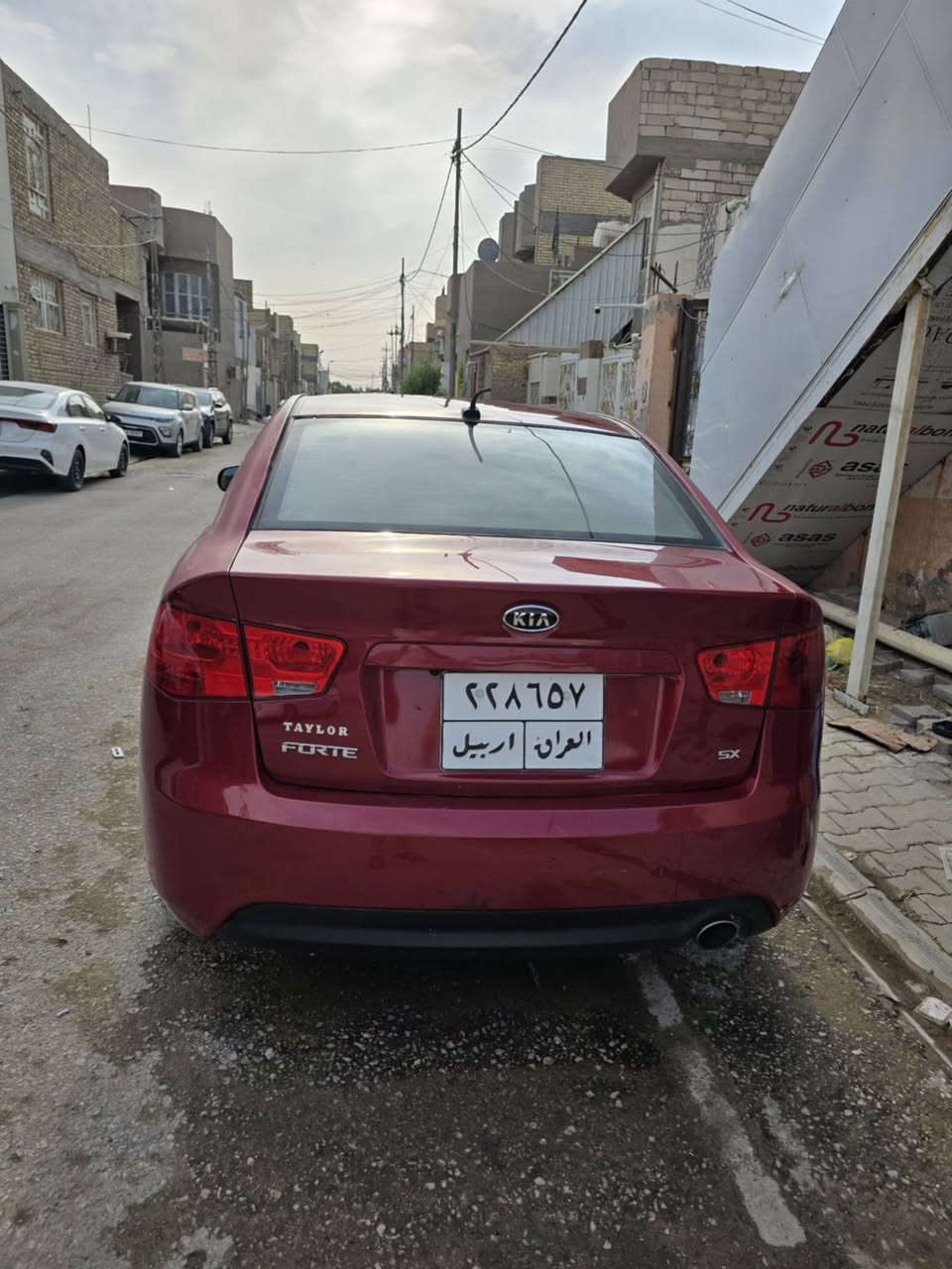 سيراتو فورتي 12 مديله بدون وارد امريكي مكينه الفين دوش سياره جديده كلش ما ناقصه برغي كلشي شغال بيه فول مواصفات سياره بيه مكينه مجيبه سياره سعره 53 الاتصال *********** مكانه نجف
