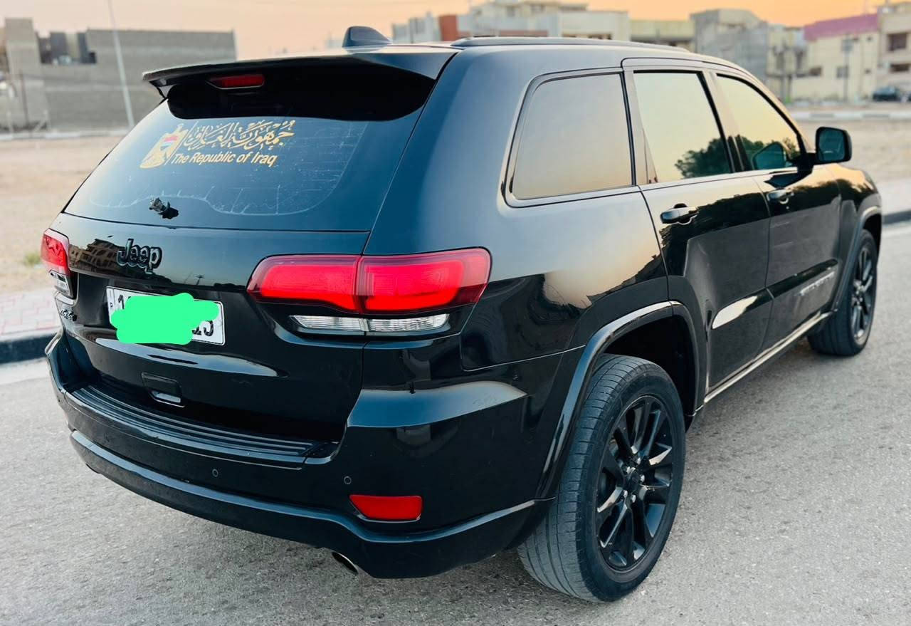 جيب مديل2018وارد أمريكي حادثه جاملغ وبنيد بدون دواخل شرط السعر157(بيع فقط) رقم بغداد دولي بسمي    كير مكينه3600مكفولات موصفات رادار امامي خلفي ردار جانبي اطفاء ذاتي وقوف ذاتي تشغيل عن بعد نضام سبورت كراسي كهرباء ويل كب كروم وباقي موصفات معروفه للستفسار *********** مكان سياره كربلاء
