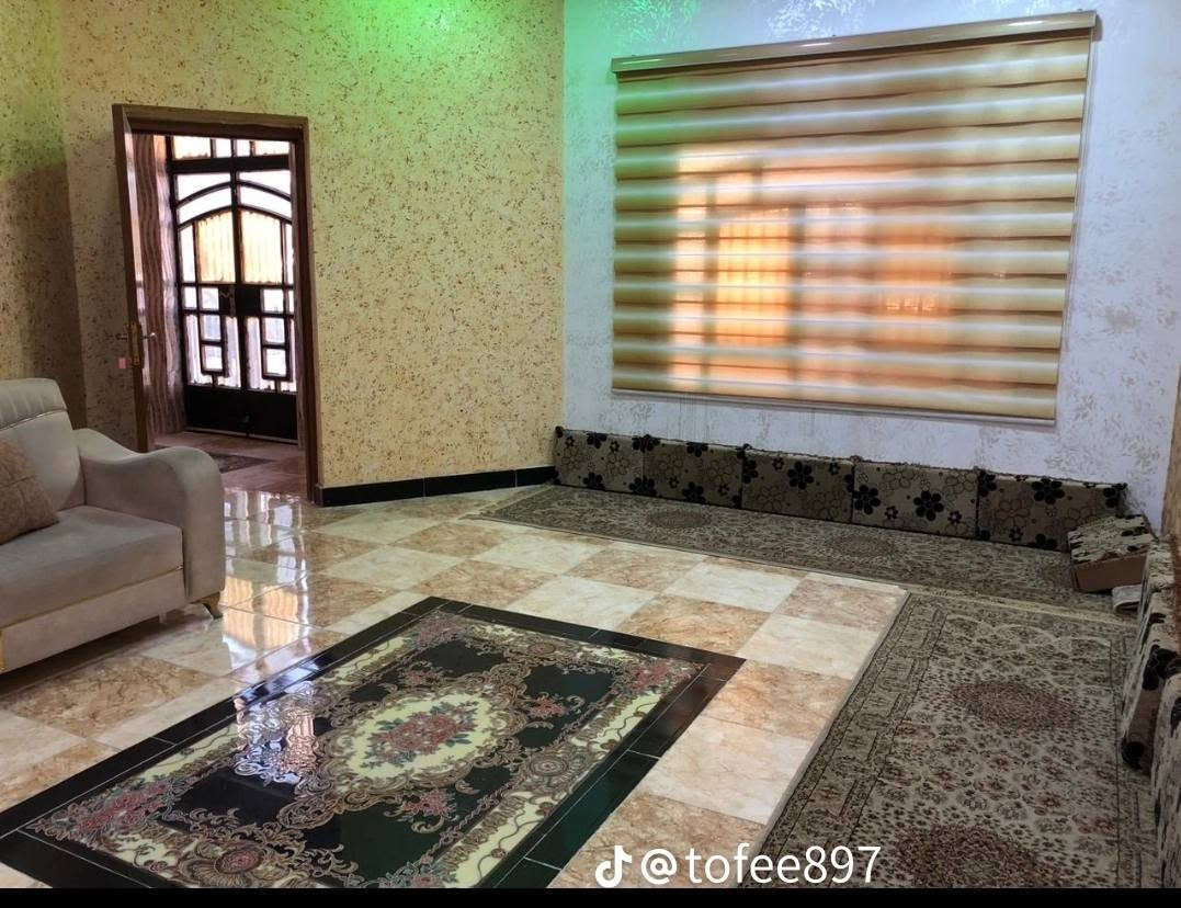 بيت للبيع حي البساتين شارع احمد الوائلي التواصل ‏‪***********‬‏ عمر اخون مستعجل اريد اسافر
