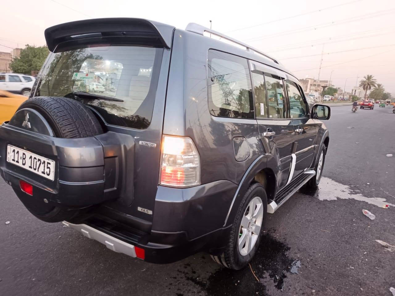 باجيرو موديل 2008 حنتور سياره فول محرك 3800 كير تبريد خير من الله تخم تاير كهربائيات جاه سياره سلايت موري شفط سياره فول واحد على واحد اي نقص ما بيها سياره بالسمنه رقم بغداد دبي سنويه 31 السعر 110 العنوان بغداد رقم الهاتف ***********
