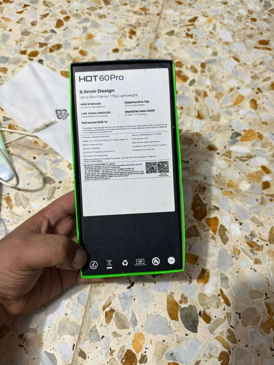 للبيــــــــع حصراً 📱🔥
الجهاز: Infinix Hot 60 Pro (بحالة الزيرو، كارتون وجميع ملحقاته الأصلية موجودة مثل الشاحن 45W والسيم والغطاء)  
التخزين والرام: 256 جيجابايت / الرام 16 (8+8)  
المعالج والبطارية: Helio G200 / بطارية ضخمة 5160 ميلي أمبير  
السعر: 275,000 دينار (بيها مجال بسيط للجادين)
للتواصل والاتصال:
***********
***********
#InfinixHot60Pro #إنفينكس #موبايلات_للبيع #العراق #بغداد #سوق_الموبايل

نص مكتوب في الصور:
- هاتفي XOS 16.3.0 التحقق من التحديثات اسم الجهاز Infinix HOT 60 Pro التخزين 64.77 غ.ب / 256 غ.ب الطراز Infinix X6885 وحدة المعالجة المركزية Helio G200 RAM 8.00 غ.ب+8.00 غ.ب الكاميرا الخلفية 50M الكاميرا الأمامية 13M البطارية 5160mAh
