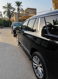 للبيع GMC يوكن دنالي 2023 — فول الفول وماشيه قليل جدا  السيارة مغلّفة ...