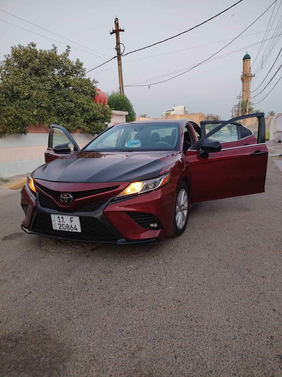 للبيع نقداً فقط
تويوتا كامري 
موديل 2018
مواصفاتSE
وارد امريكي
 تحويل مباشر
ممشى السياره 300 الف
ضرر اربع قطع
سياره كاعده وحلوه
تخم تاير جديد
حدادية خير من الله
محرك وكير شرط
صدر امامي خلفي جديد
السعر(140) وبيها مجال بسيط

🚘✨المكان __الانبار _قضاء هيت
للاستفسار والحجز:
📞 ***********
