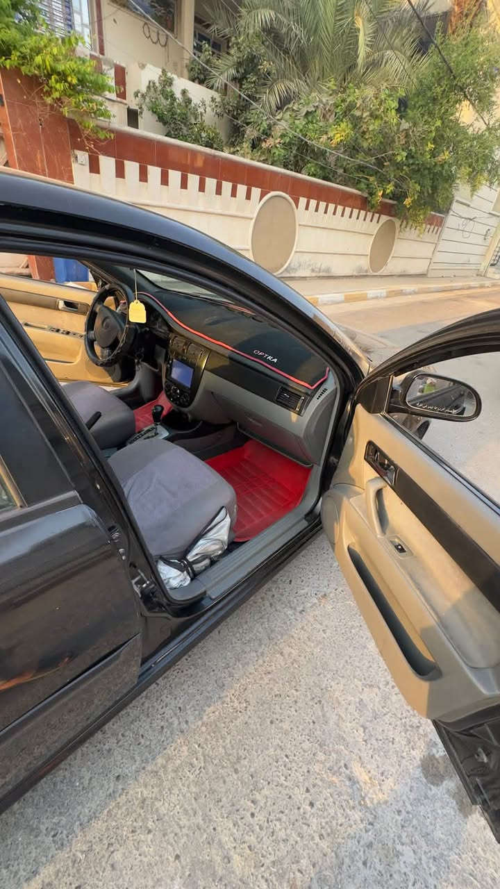 السلام عليكم
للبيع بدون مراوس اوبترا موديل ٢٠٠٦ خليجي كير اوتماتيك محرك كير نضيفة السيارة جاهزة السعر ٦٠ بيها مجال حك الجية بسيط 
***********
***********

نص مكتوب في الصور:
- F879:41