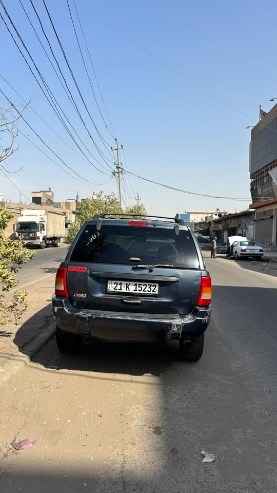 اسلام عليكم
للبيع فقط 
جيب شيروكي موديل 2000
تحويل مباشر 
٦ سلندر 
لسيارة حلوة بس بيهة ملاحضات نقوصات بسيطة
٣ قطع صبغ فقط
السعر ٤٥ ورقة قفل 
***********
بغداد
