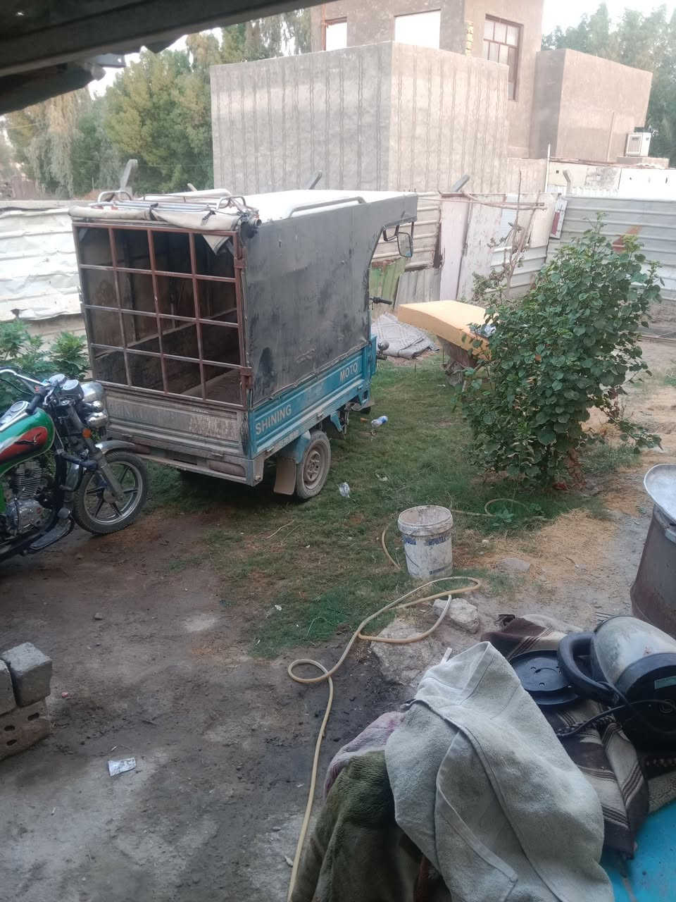 محجر للبيع مكان حله مركز سعر ١٥٠ بي مجال
