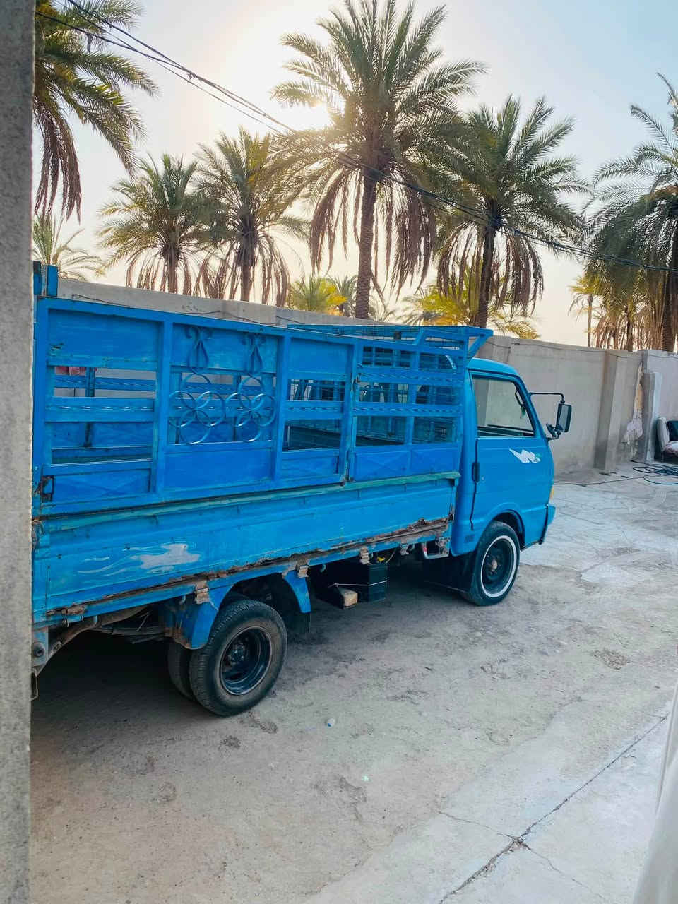السلام عليكم للبيع كيا بنكو موديل ١٩٩٥رقم ديالى سنويه ٢٠٢٩ سياره مكينه وكير كفاله شاصي ورقم شاصي جديد صدر جديد كهربائيات شغاله تخم تاير نضيف سياره بلاديه 
السعر ٤٠
مكان ديالى الخالص 
***********
***********
