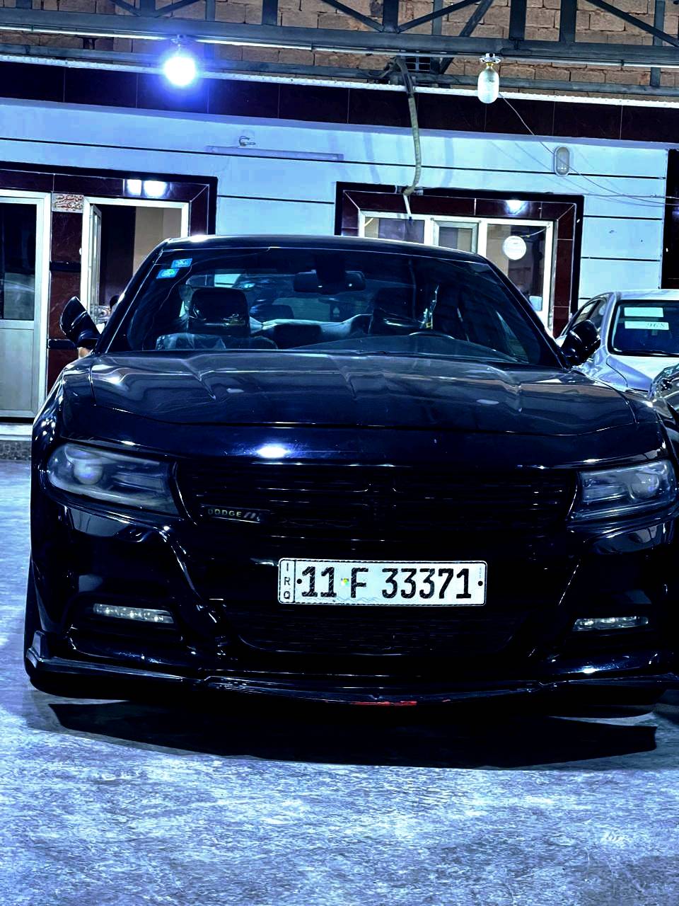 للبيع دودج تشارجر SXT 2016 لون أسود ملكي
سعه المحرك/3600
​اللون: أسود ملكي.

​الحالة والمواصفات: سيارة محرك وكير بحالة ممتازة، تبريد ثلج، 

​ (الضرر): السيارة بيها ضرر أساسي في جاملغ وشبر بالتكمه ، وتم صبغ توحيد لون البنيد والجاملغ الأيسر يعني ثلاثة قطع فقط (بدون أي دواخل أو شاصي). 

​السعر: (165) وبيه مجال بسيط للمشتري 

​مكان السيارة: (الانبار هيت).

​للاتصال والاستفسار: (***********).