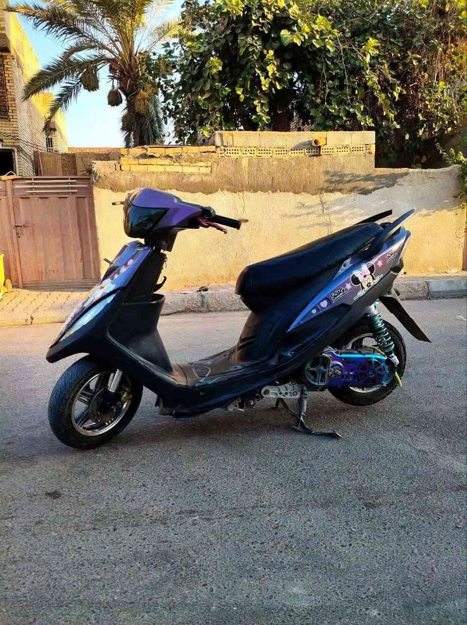 سعر 650 
مكان نجف حي العسكري 
***********
