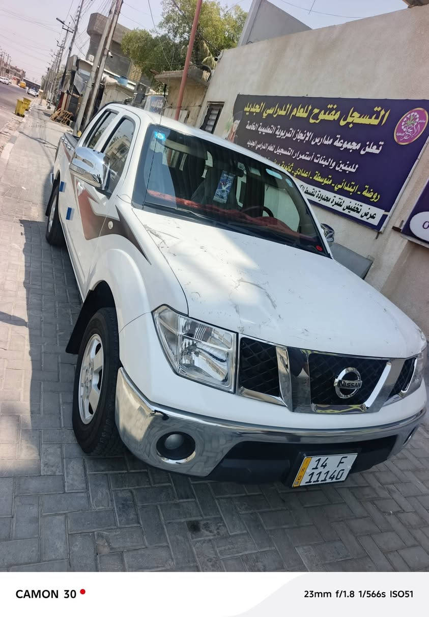 سلام عليكم بيكم نيفاره موديل 2013 رقم بصره الجديد رقم مميز سنويه 2031 تحويل مكينه وكير كفاله البدي مكفول ماعدا ألمشر عليه فقط تخم تاير حداده جديده تبريد السعر 120 العنوان البصرة ***********
