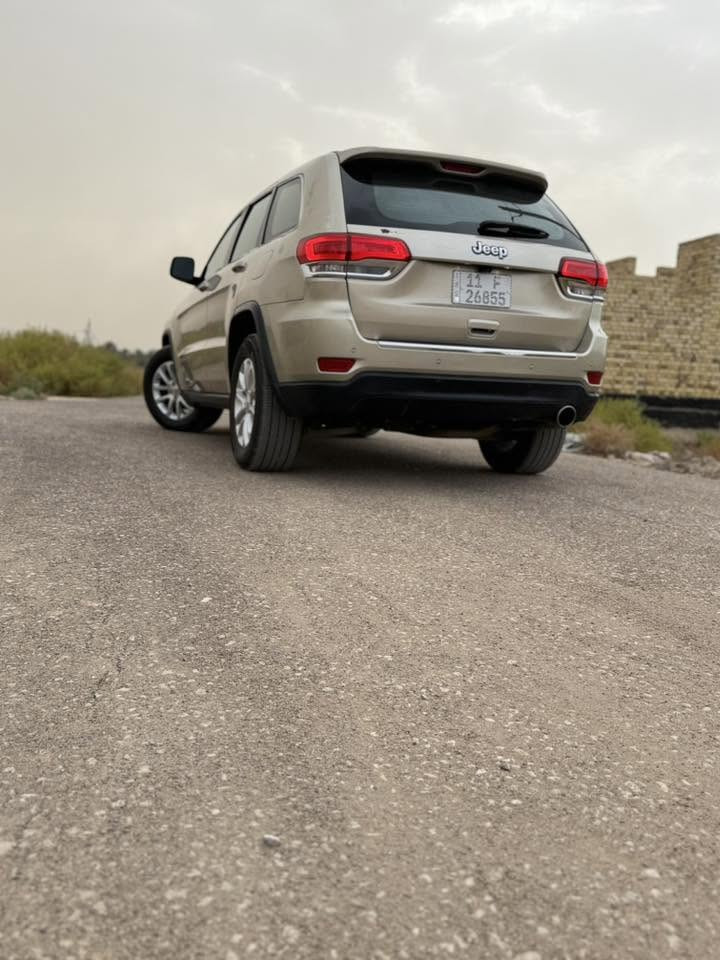 السلاام عليكم ـ

جيب موديل 14 بأسمي.
سنويه وارقام جدد.
سياره فول للأخير.
للعلم السياره استخدام شخصي ماشيه 27  ألف حقيقي

فتحه طكتين.
جنطه كهرباء تصعد وتنزل.
شفتات استيرن.
تشغيل عن بعد.
كير طياره 8نمر.
عدسه تحكم .
الفتحه بنوراما.
باتري وتخم تاير انتاج 2026
كهربأيات كلها شغاله.
حداديه جديده 
تشغيل بصمه.
تبريد ثلج .قطعتين
تدفأه شغاله.
الشاشه تحكم .
اهواي بيها موصفات بعد 
محرك جديد 
السياره بيها 3 قطع صبغ. سياره ربع ماتصرف عليها مال جناي 
سعر 165وبيها مجال جدا قليل جدا 

العنوان بابل القاسم 
***********
***********
