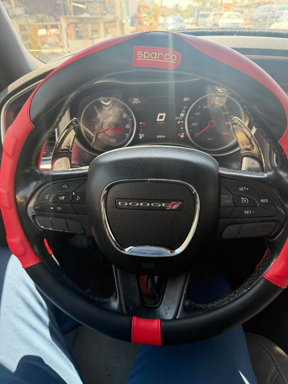 .
جارجر 2015 SXT بلاص تو ويل المرغوب بدووون ايرباك
محرك 6 سلندر 3600 وارد أمريكي استخدام شخصي بأسمي تحويل ثاني يوم رقم بغداد دولي جديد وهزه جديده  ماشيه 85 الف فقط 

المواصفات:

بصمة تشغيل 
فتحة
كشن خزن ميموري 
كشنات حضن 
سستم صالنصات دبات ع ريمونت 
بصمة ابواب
تشغيل عن بعد
تبريد قطعتين
لدات امامي
لدات خلفيه
مري هيتر
اشاره لد
بلاجكتور زينون 
لايت زينون
ويل كب 20
كاميرا خلفيه
شاشه كبيره
تحكمات ستيرن جهتين
شفتات بالستيرن
شفقه خلفيه
كشنات تدفئه
سبايدر جنطه
دفيوزر srt
لحيه اماميه
كفرات بيبان ومري
سستم سماعات 
كير طياره 
كشنات ذاكره
عليها ادامه كامله بلكات نوزلات مجاول فيتبم 
تايرات جدد
صدر نظيف 
بيها صبغ جاملغ امامي سكن ونص البنيد ضربه امريكا 
وبالعراق نص جاملغ خلفي فقط 
165 وبيها مجال 
مكانها بغداد حي تونس 
*********** ابو ذيبه
