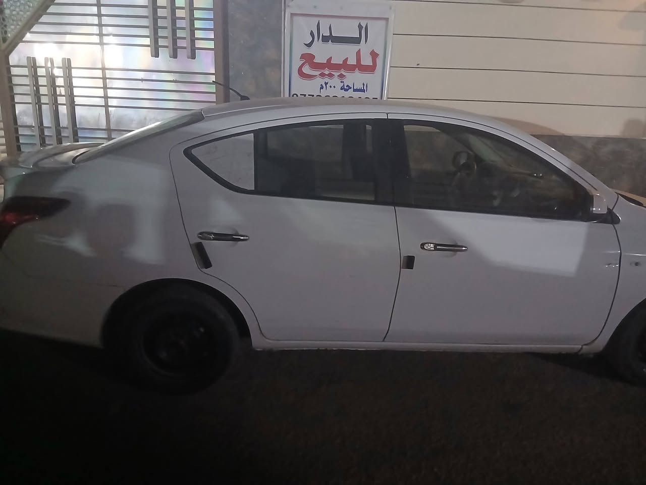 السلام عليكم ورحمه الله وبركاته
نيسان سني هندي ٢٠١٨ للبيع كربلاء 
السياره مكينه كير حداديه كفاله بيه نواقص بالبدي ارادلها تصليح 
تنباع نقد و #اقصاد السياره ارادلها دعاميه خلفيه وجاملغ امامي ترجع جديده تبريد ثلج ابسعر ٧٣ وبيه مجال 
للاتصال ***********
