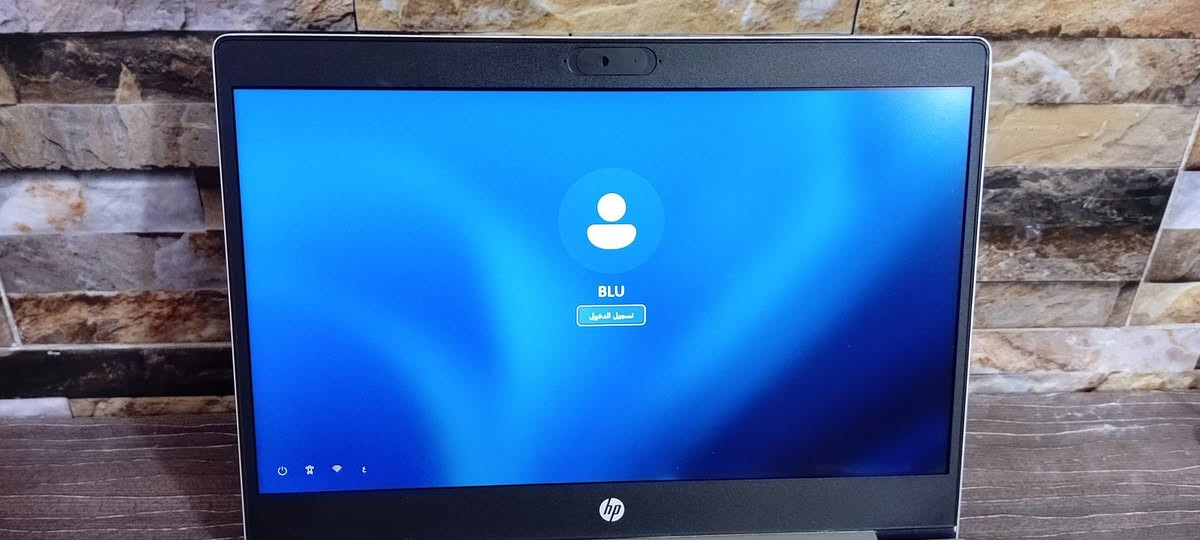 السلام عليكم 
لابتوب hp probook 445 g9 للبيع بحالة جيدة
المواصفات:-
معالج ryzen 5 4500u مع كرت شاشة vega 6 

معالج قوي للتصفح و البرمجة و الوورد و يقدر يشغل العاب مثل gta v و cs 2 و resident evil 7  باعدادات حلوة و فريمات 60-40 

رام 8 جيجا ddr4

هارد ssd 256g

بطارية تمشيك 3 ساعات تصفح 

بلوتوث و wifi 6

كيبورد عربي انكليزي

نظام ويندوز 11 pro مفعل مدى الحياة

يحتوي كامرة  و معه حقيبة و شاحن 90 واط 

حزمة مايكروسوفت اوفيس 

و مثل ما موضح بالصور يحتوي شخطة بالهيكل لكن ما مؤثرة على الاستخدام

السعر 450 الف و بي مجال للشراي
مكاني بغداد/مدينة الصدر /الحميدية 
الرقم واتساب ***********

نص مكتوب في الصور:
- الإعدادات BLU حساب محلي الصفحة الرئيسية النظام Bluetooth والأجهزة الشبكة والإنترنت إضفاء طابع شخصي التطبيقات الحسابات اللغة والوقت الألعاب إمكانية الوصول الخصوصية والأمان Windows Update النظام ، حول العثور على إعداد المعالج AMD Ryzen 5 4500U with Radeon Graphics 2.38 GHz ذاكرة RAM المثبتة ٨,٠٠ غيغابايت السرعة: ٢٤٠٠ MT/s بطاقة الرسومات 496 MB AMD Radeon(TM) Graphics مساحة التخزين 238 GB تم استخدام ١٤٣ GB من ٢٣٨ GB إعادة تسمية هذا الكمبيوتر نسخ معلومات الجهاز اسم الجهاز DESKTOP-561QNF9 HP ProBook 445 G7 اسم الجهاز DESKTOP-561QNF9 المعالج AMD Ryzen 5 4500U with Radeon Graphics (2.38 GHz) ذاكرة RAM المثبتة ٨,٠٠ غيغابايت (٧,٤٠ غيغابايت مستخدم) بطاقة الرسومات AMD Radeon(TM) Graphics (496 ميغابايت) مساحة التخزين تم استخدام ١٤٣ GB من ٢٣٨ GB معرف الجهاز C6022223-5EC5-4741-B1D2-6CF93DDCA0CF معرف المنتج 00330-53435-77222-AAOEM نوع النظام نظام تشغيل بإصدار ٦٤ بت ومعالج يستند إلى x64 القلم واللمس لا تتوفر إدخالات باللمس أو بالقلم لجهاز العرض هذا 34°C
- معلومات Windows الإصدار الإصدار Windows 11 Pro 25H2 تم التثبيت في ٢٠٢٦/٠٨/١٥ إصدار نظام التشغيل ٢٦٣٠٠,٩٤٥٧ حزمة الميزات حزمة تجربة مزايا Windows 1000.26100.360.0 اتفاقية خدمات Microsoft شروط ترخيص برامج Microsoft