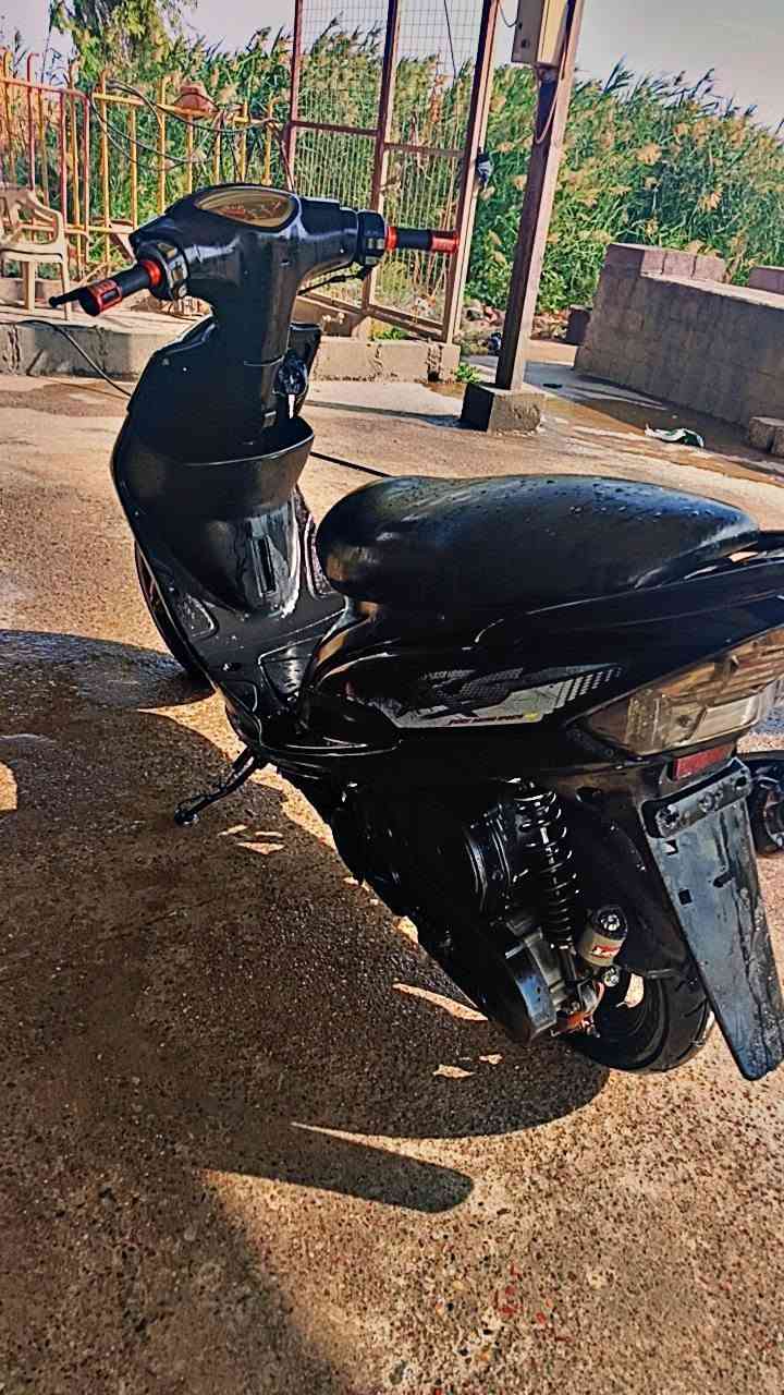 ماكس عدلة • بلادي • نشطة