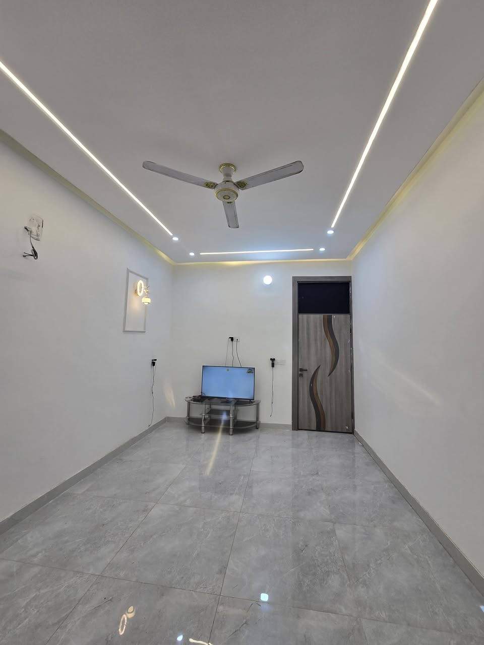 ⭕️دار للبيع بمساحة 130متر طابو زراعي⭕️
✅الموقع بهرز حي الشرطه قرب جامع الشكور
مقابيل حي القادسية✅السعر 77
✅بناء جديد درجه اولى ارضية 80×80 مطبخ جدران 90×30✅
✅التفاصيل الطابق الاول استقبال ومطبخ وصاله وحمام وغرفة نوم ✅
✅الطابق الثاني 2غرف نوم وصاله وحمام ✅
✅السعر خاص او الاتصال 👇🏼✅
☎️***********☎️
