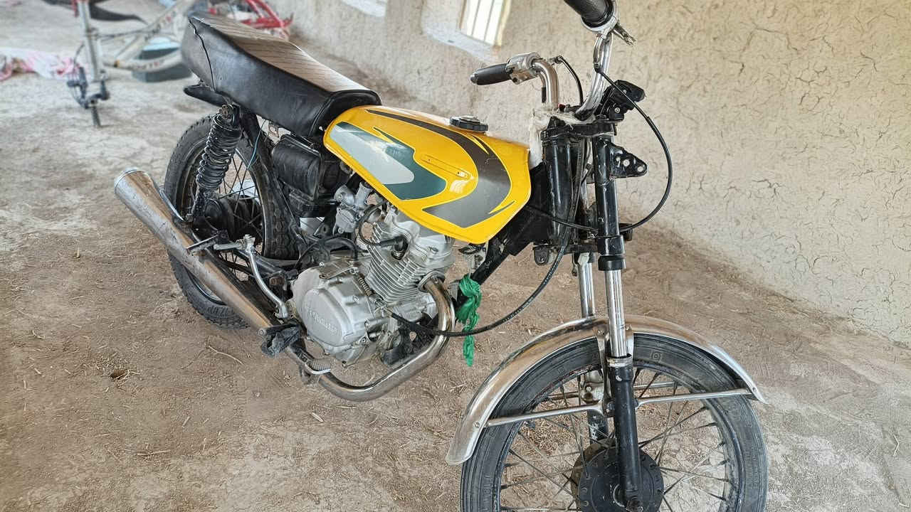 دارجه كلك نامه للبيع مفتوحه بس بستم موديل 23 تعمير 24 مكاني ناصريه سيد خيل قرب مقام الخضر للتواسل ***********
بس واتساب
