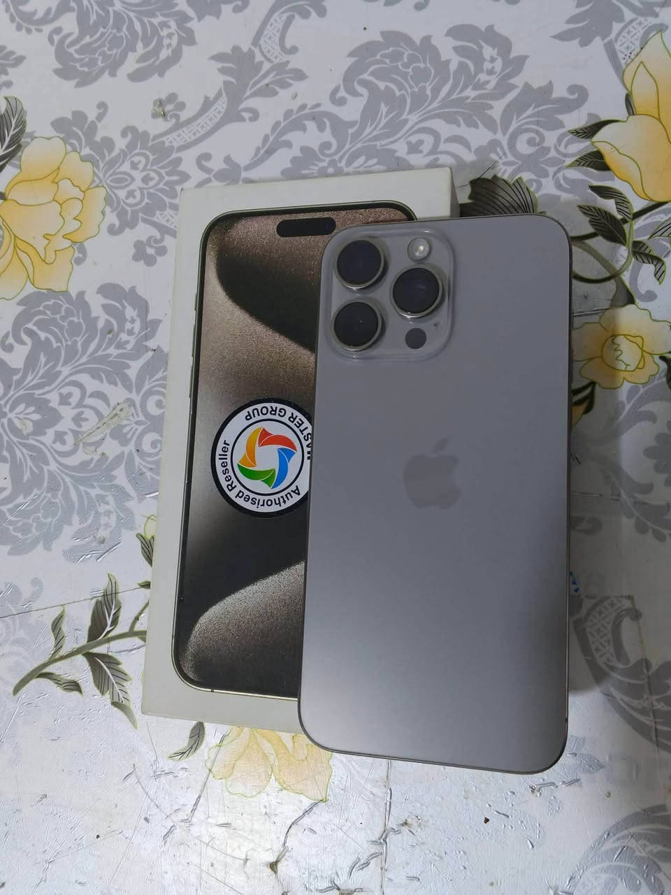 آيفون 15pro max واتر بروف كفاله عامه من زلغ
ذاكره :256
بطاريه :85 بلاد 
ملحقات كامله حته لاسق الابيض والاشرطه مال كارتون 
جهاز ماستر لوك A/AA
نضافه جهاز 100/100 زلغ حته بشاشه ماكو 
ملحقات أكله جهاز شرق اوسط ماستر 
مكاني بابل -حله -قضاء القاسم 
***********
جهاز اراوس باقل منه عادي كون ايفون محتاج فرق 
سعر جهاز 1125وبيه مجال قليل حك جيه 🔁✨.
الما عاجبه لا يعامل فدوه 🤍
