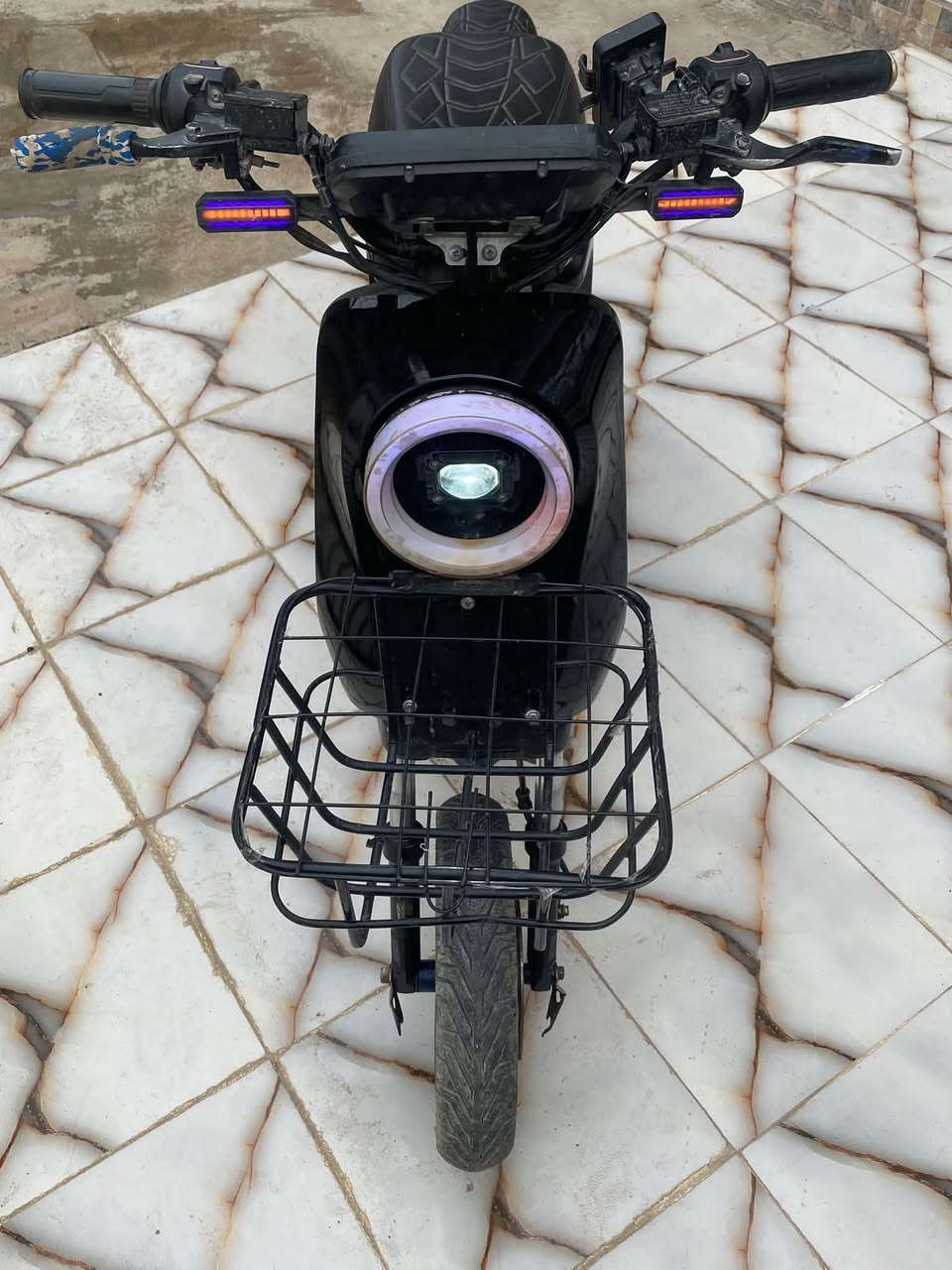 موطور R9 • موديل 2025 • بطاريتين 32