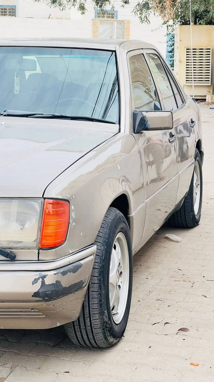 للبيع مارسدس دب موديل ٩١  صبغ جماليه فقط مكينه وكير بلاد عنكبوت 3000 تبريد شغال سلايت شغال  سنتر لوك شغال كهربائيات كلشي شغال حداديه امامي خلفي تخم تاير قواعد دبل بلاديه شواصي بلاديه مداور ثاني يوم السعر 62 وبي مجال مكانه النجف استفسار مراسله واتساب ***********
