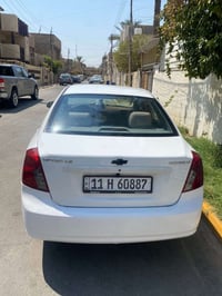 موديل ٢٠١٠ • شاشة كاميرا • دسكات جديدة