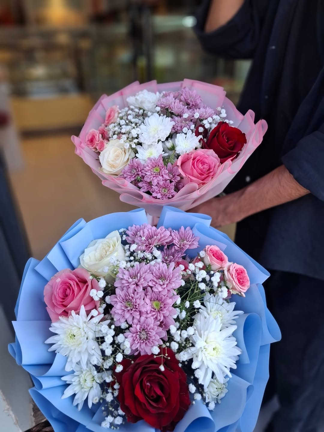عرض ال15 الف متوفر حالياً داخل المحل 👑🤍

#explorer #love #tiktok #iraq #flower

نص مكتوب في الصور:
- عرض الـ 15 الف
- عرض الـ 15